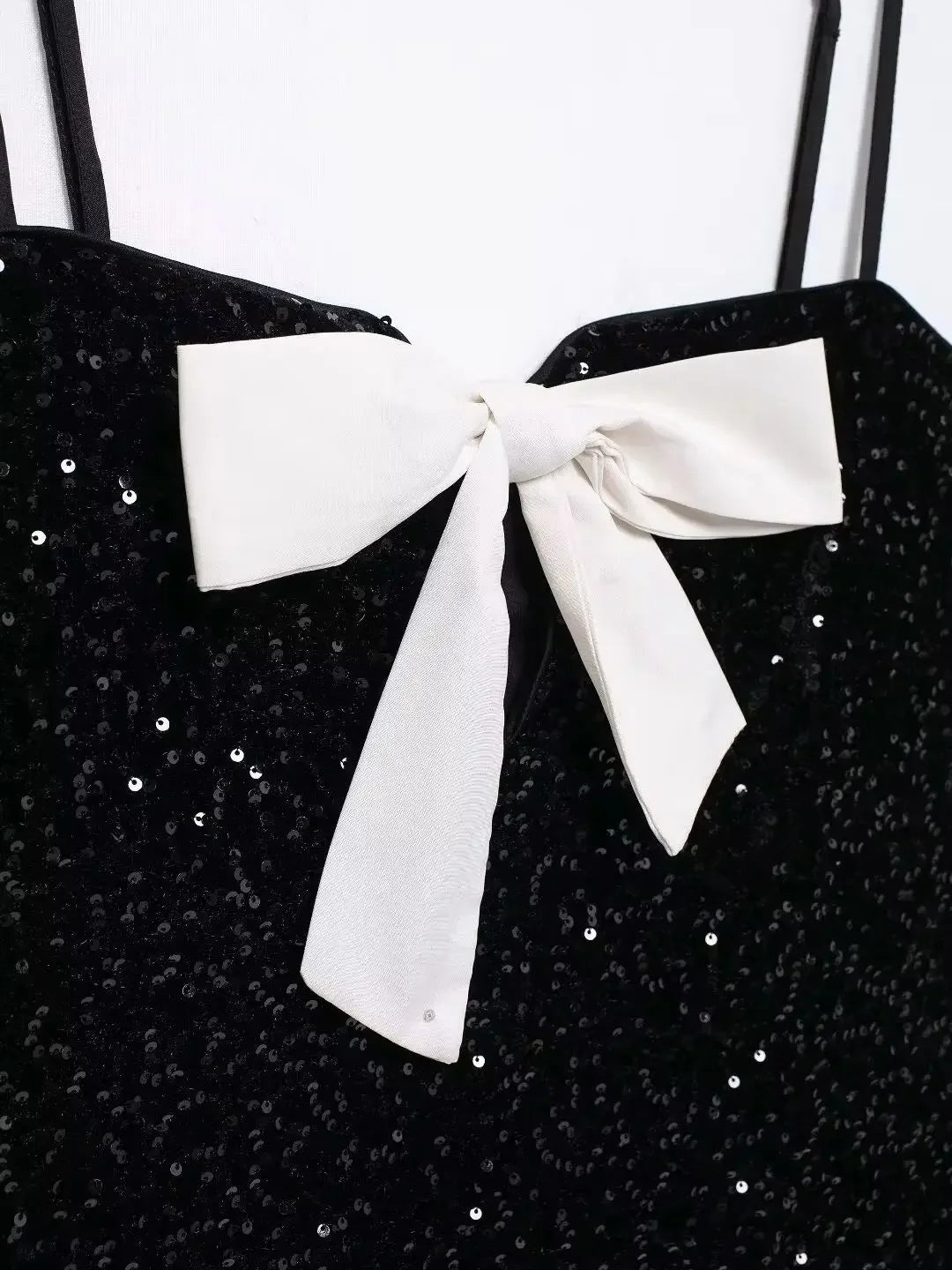 VESTIDO LAÇO BRANCO